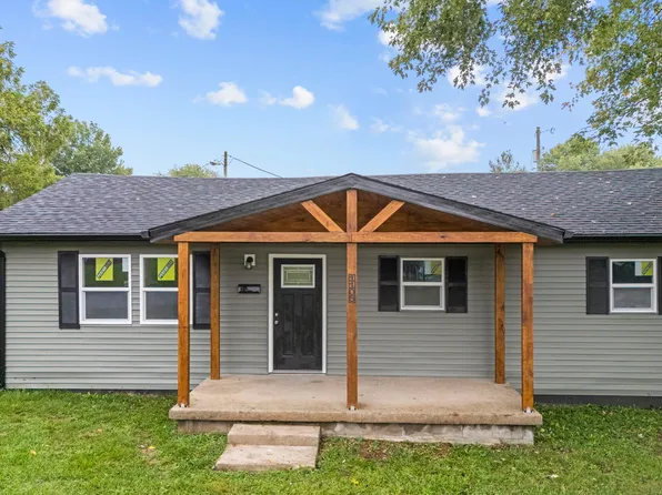 1105 Pearl St, Austin, IN 47102