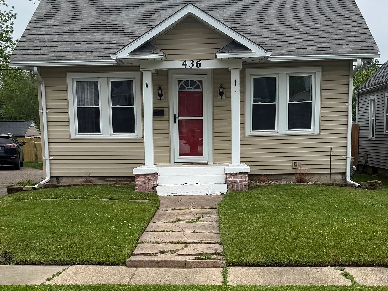 2 bed, 816 sqft, $1,600 — Photo 1