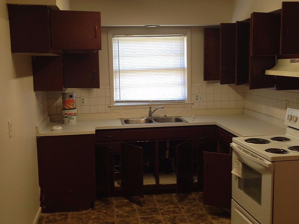 1st image of 1450 Huntsville Dr #A