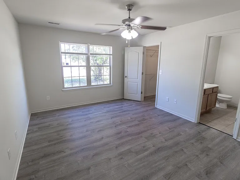 1408 Bodie Dr — Photo 14