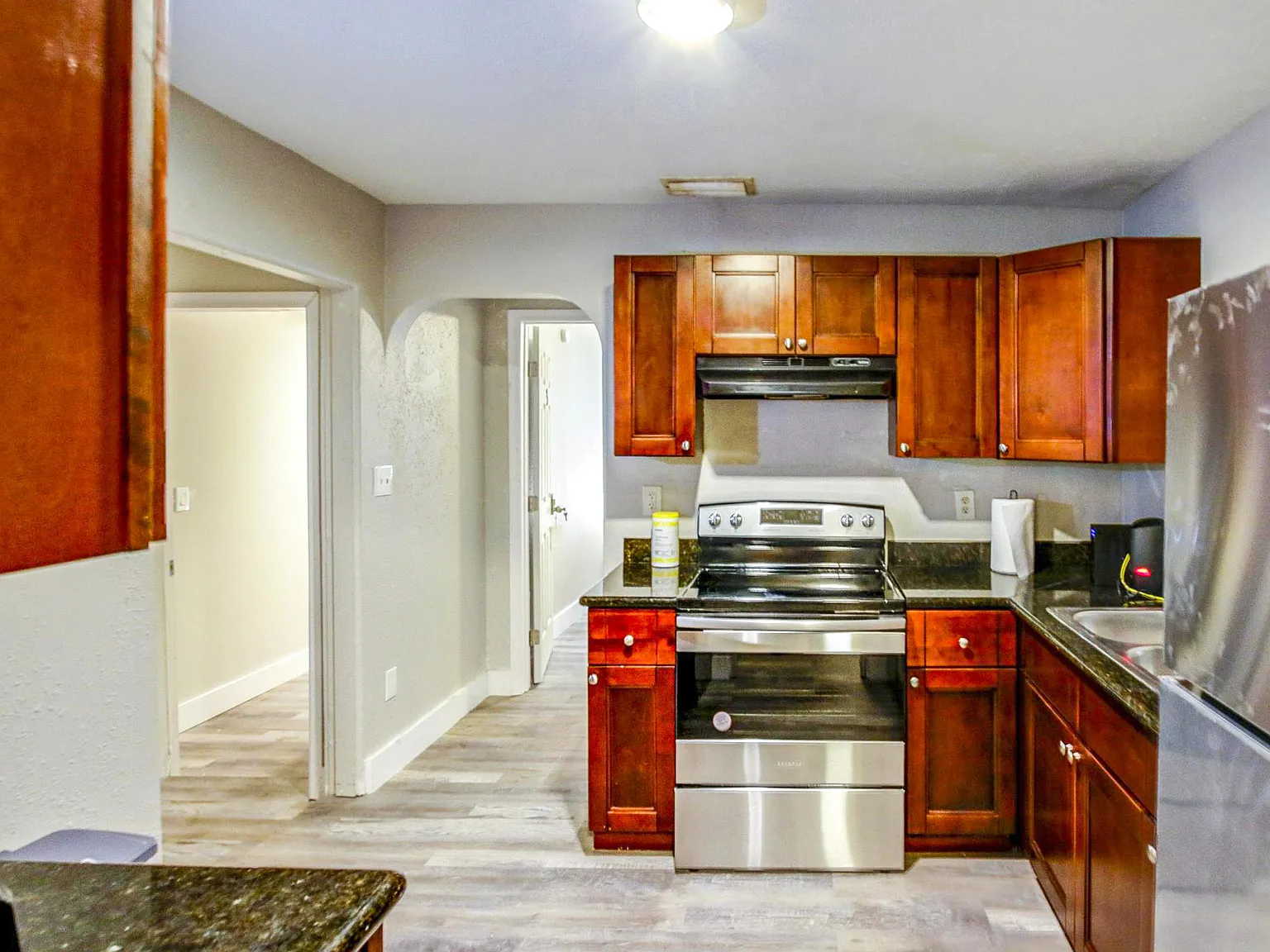 4 bed, 2.0 bath, 1384 sqft, $767 — Photo 4