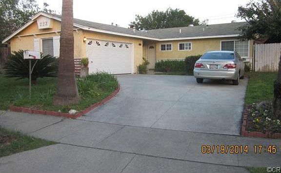 2nd image of 2236 Logan St