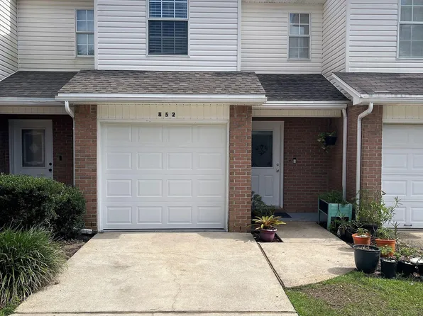 852 Dunwoody Pl, Fort Walton Beach, FL 32547
