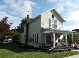 104 E 8th St, Sycamore, OH 44882