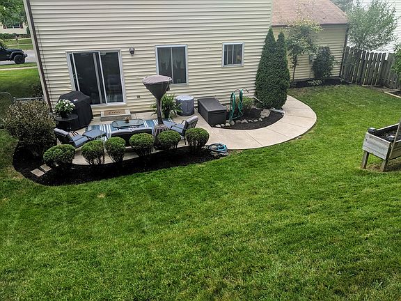 2nd image of 999 Fairway Trails Dr