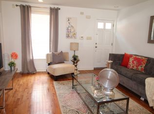 208 Queen St, Philadelphia, PA 19147