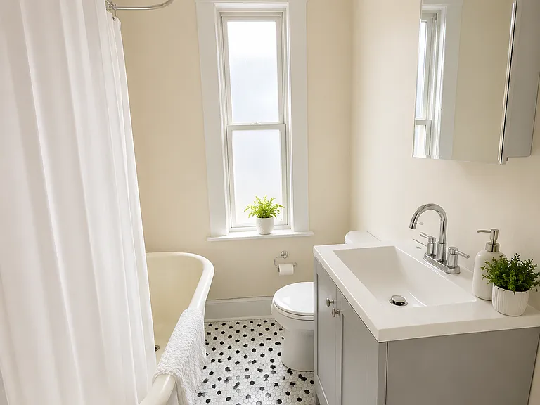 7 Stanford St #2 — Photo 17
