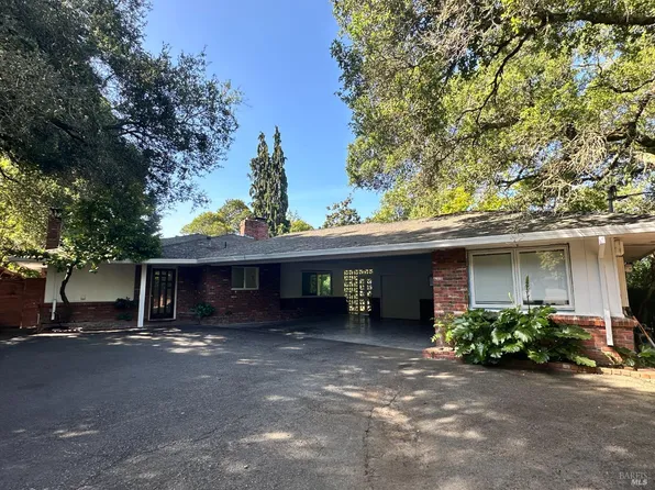 3580 Green Hill Drive, Santa Rosa, CA 95404
