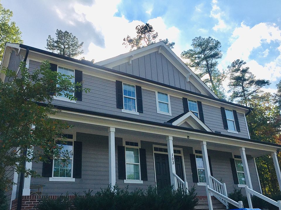 100-110 Elizabeth exterior 1_09262019