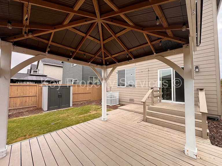 5600 NE 129th Pl — Photo 24