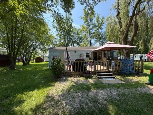2795 E 28th Rd Lot 968, Seneca, IL 61360
