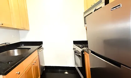 Rented by Manhattan Realty Group