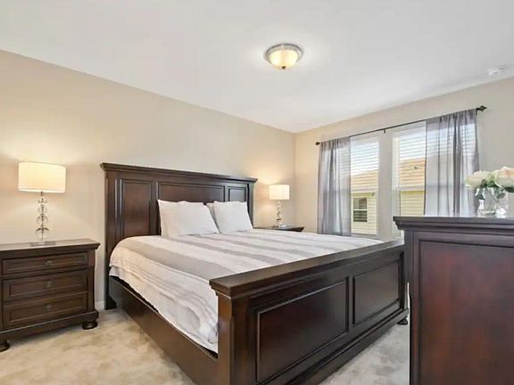 5th image of 5142 Crown Haven Dr #5142