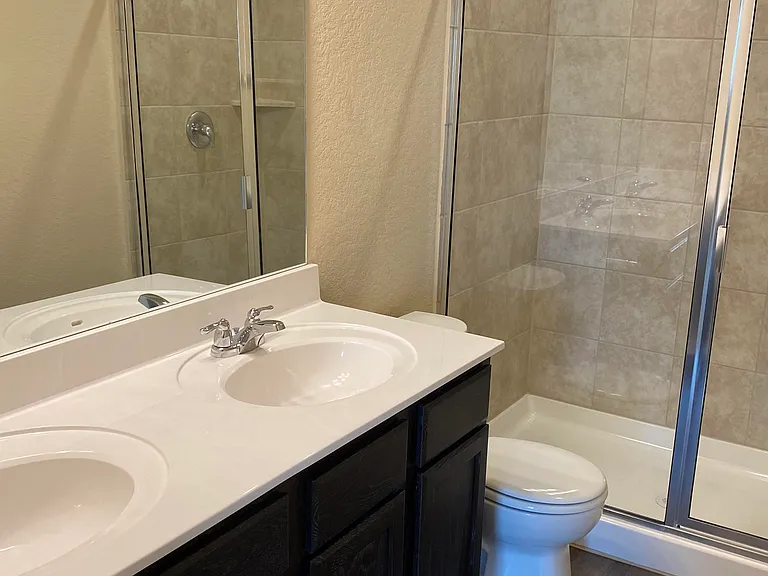 7331 Barlow Grv — Photo 10