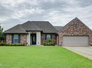 1012 Sunset Bay, Breaux Bridge, LA 70517