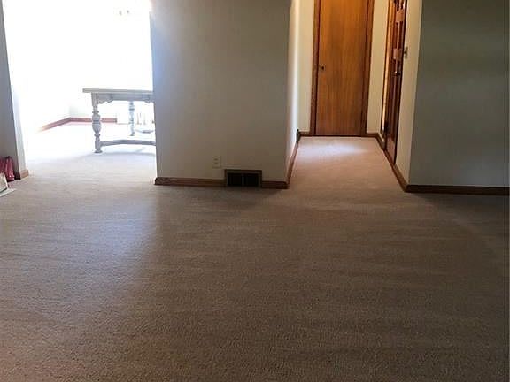 2nd image of 509 Cherry Ave