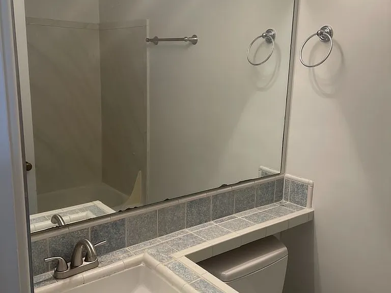 1800 Taylor Ave N #2 — Photo 11