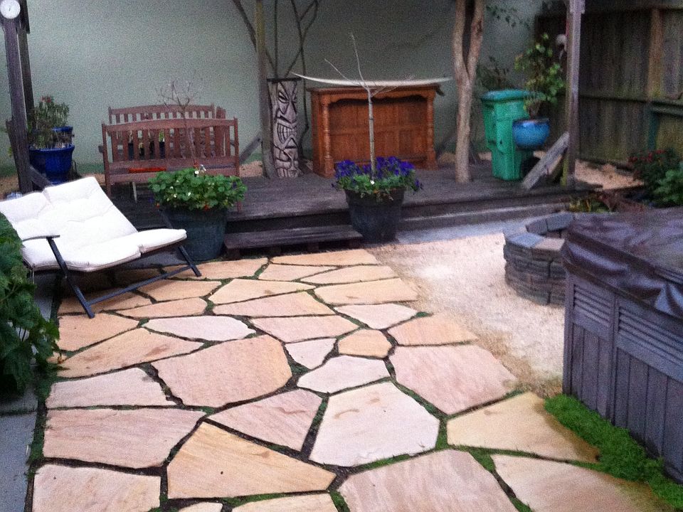 2nd image of 894 29th Ave