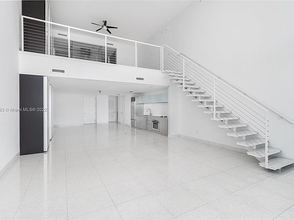 5th image of 1040 Biscayne Blvd APT 3803