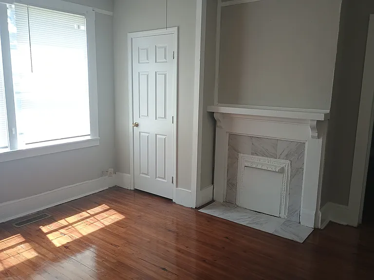 27 Ivy St — Photo 17