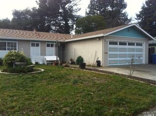 475 Umland Dr, Santa Rosa, CA 95401