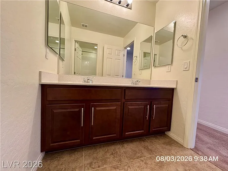108 Nola Stream Ct — Photo 32