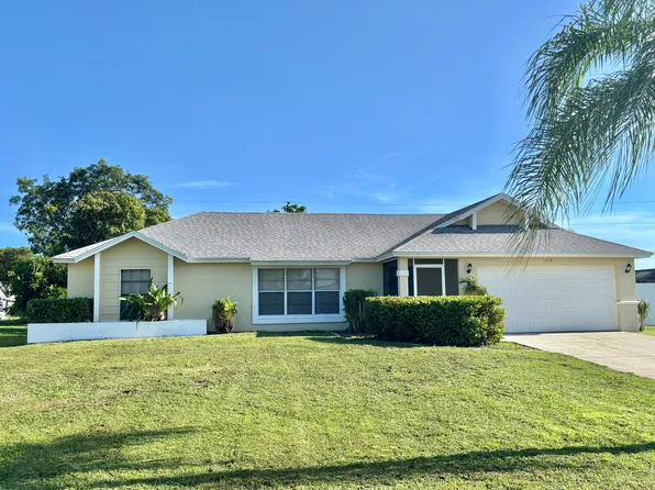 1715 SE 6th Ln, Cape Coral, FL 33990