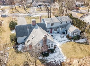 86 Salem Rd, Longmeadow, MA 01106