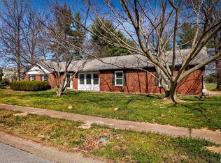 609 N Beadle Dr, Carbondale, IL 62901