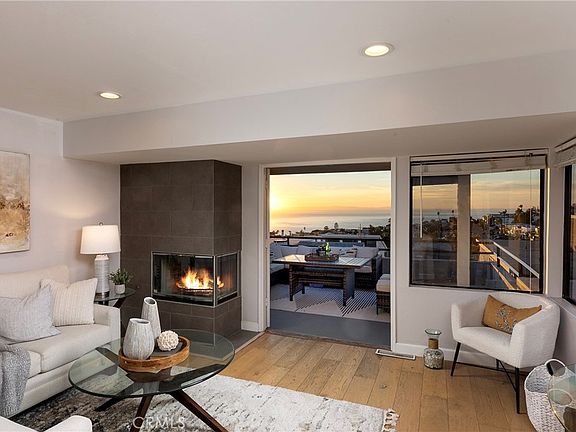 5th image of 1077 Tia Juana St