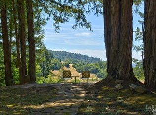 18900 NW Armstrong Woods Road NW, Guerneville, CA