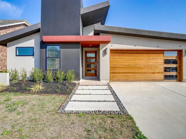 1409 Wavelet Dr, Azle, TX 76020