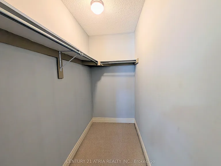 5047 Warwickshire Way — Photo 15