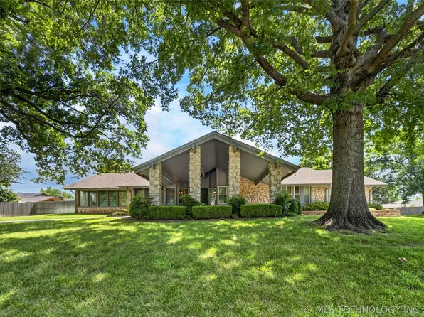 6415 S Knoxville Ave, Tulsa, OK 74136