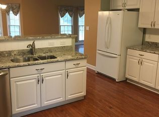 4915 Winding Rose Dr, Suwanee, GA 30024