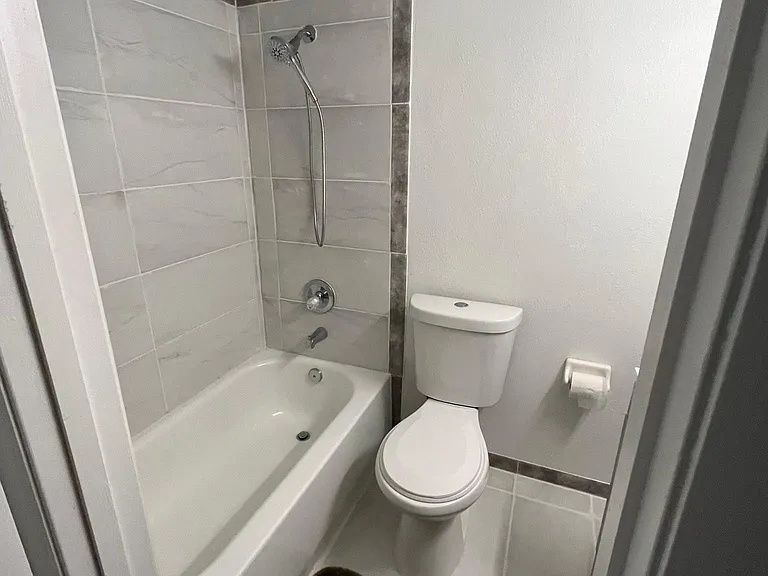 4914 W Gandy Blvd #F103 — Photo 7