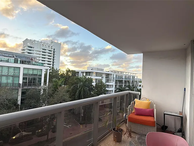 6039 Collins Ave #635 — Photo 15