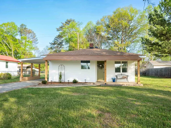 2336 W Croft Cir, Spartanburg, SC 29302