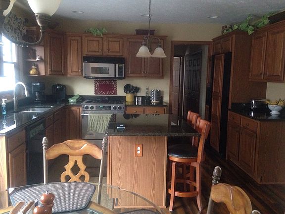3rd image of 5479 Wixford Ln