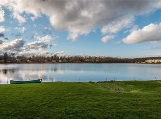 14 Kendal Ln, Middletown, NY 10940