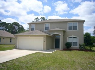 690 Commargo Rd NW, Palm Bay, FL 32907