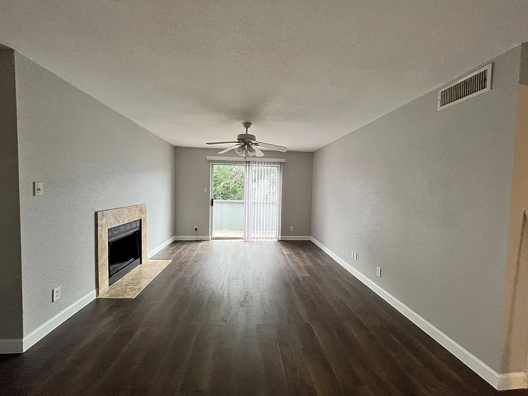 9700 Leawood Blvd — Photo 6