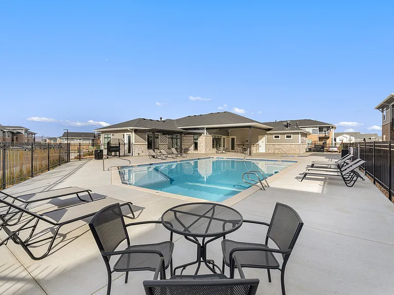The Bend at Highland Meadows — Photo 41