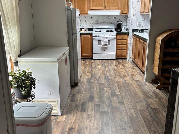 3rd image of 23 Bonnie Ln #52174
