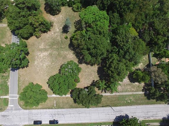 2nd image of 150 W Minnehaha Ave