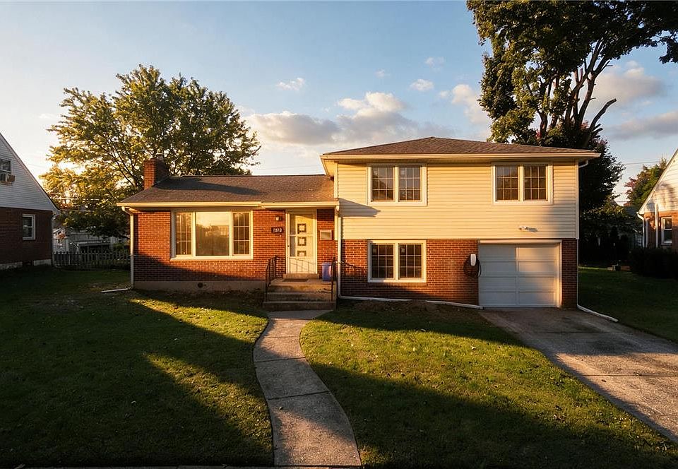 1st image of 1823 Major St