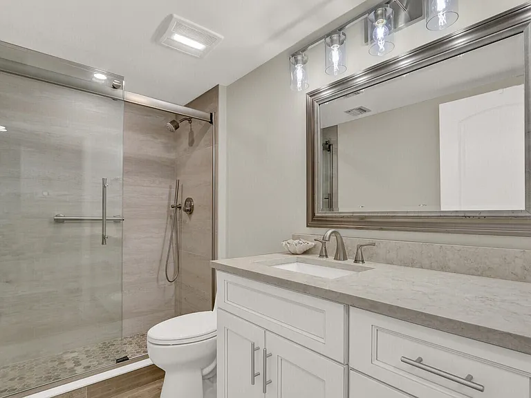 701 Seafarer Cir #105 — Photo 16