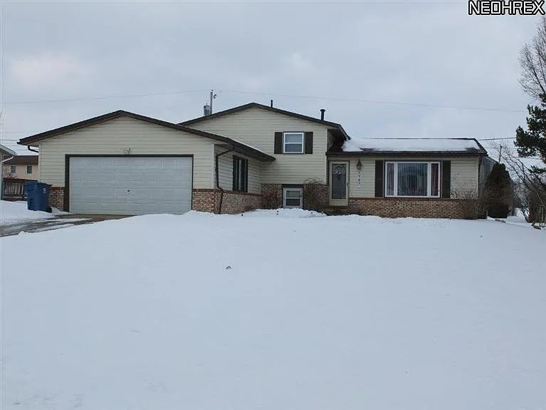 3487 Kalurah St NE photo 1