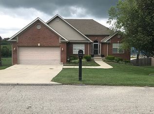 158 Locust Ridge Rd, Frankfort, KY 40601