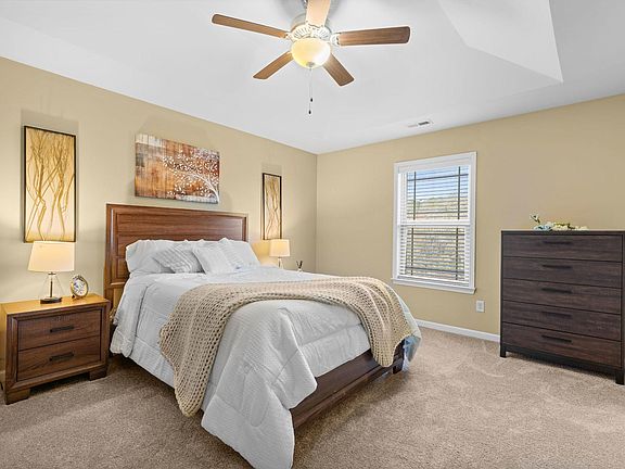 5th image of 408 Terilyn Ct
